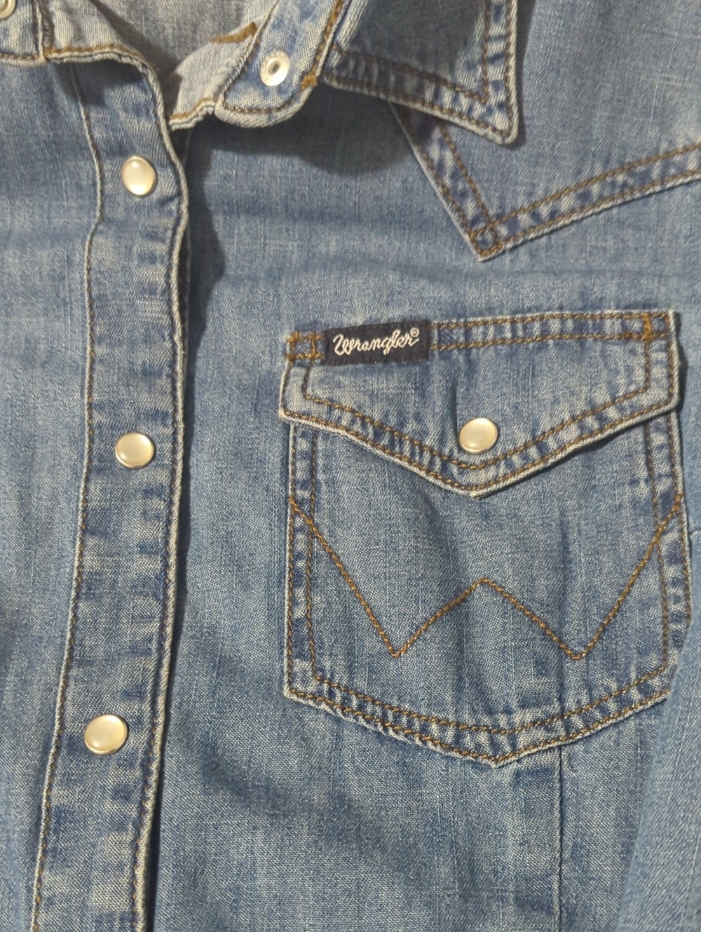 Wrangler Retro Pearl Snap Denim Dress - Picture 3 of 8